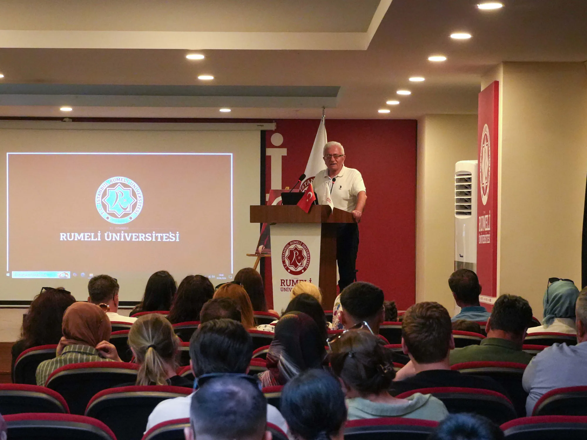 Rumeli Üniversitesi akademik etkinliği